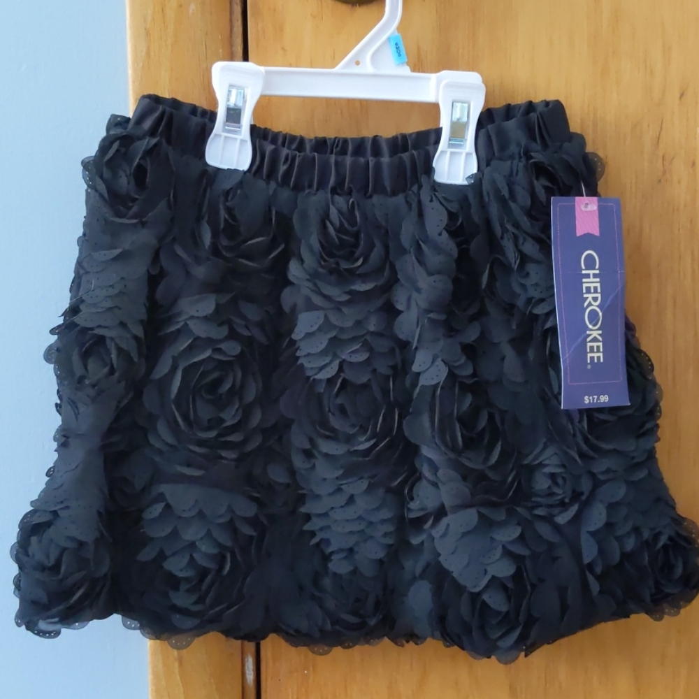 Cherokee black skirt xs girls (4/5) NWT